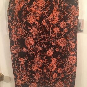 🎉2 for $14 Lu LaRoe Cassie skirt XL